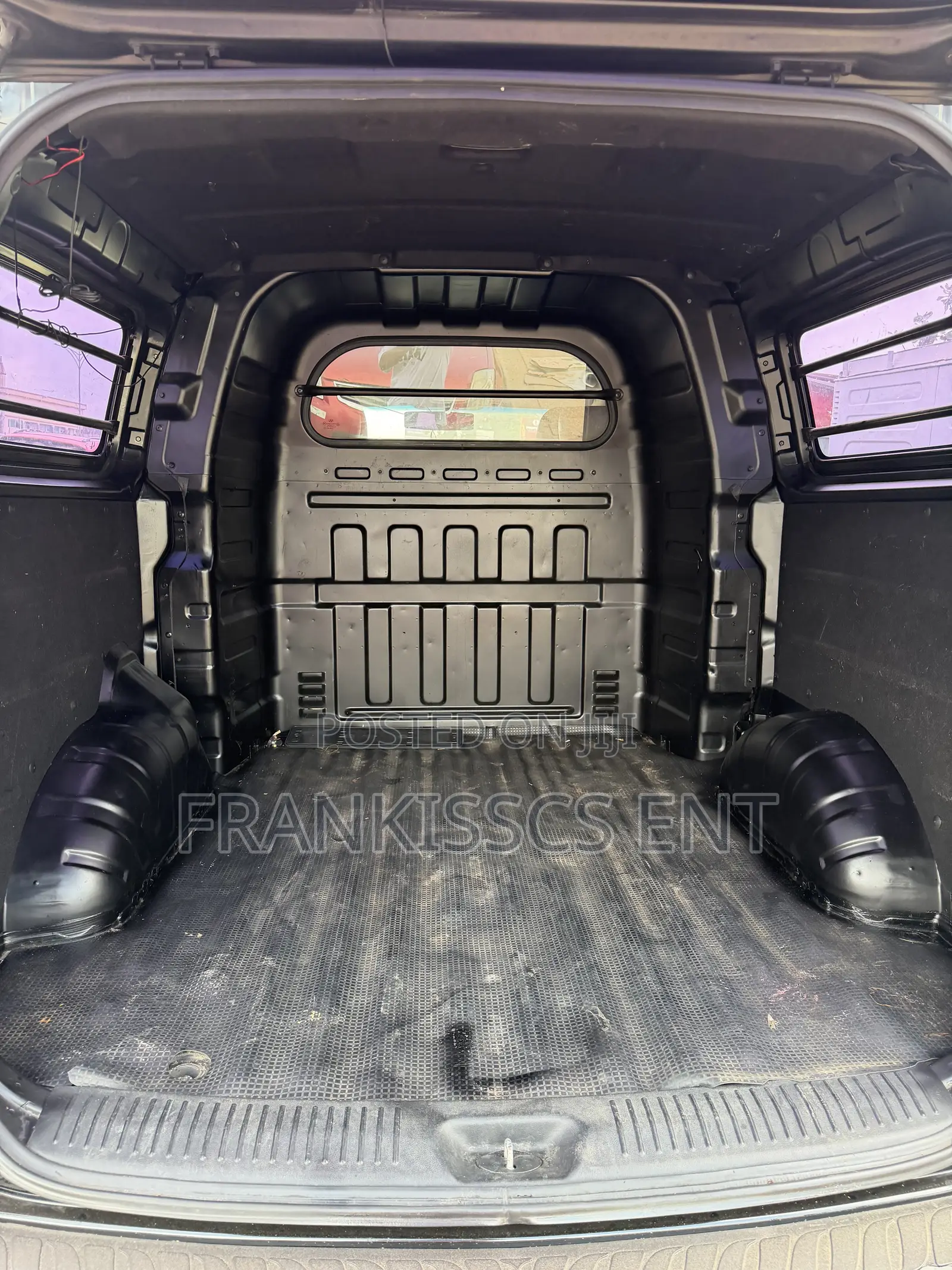 Hyundai Starex 2015 Black