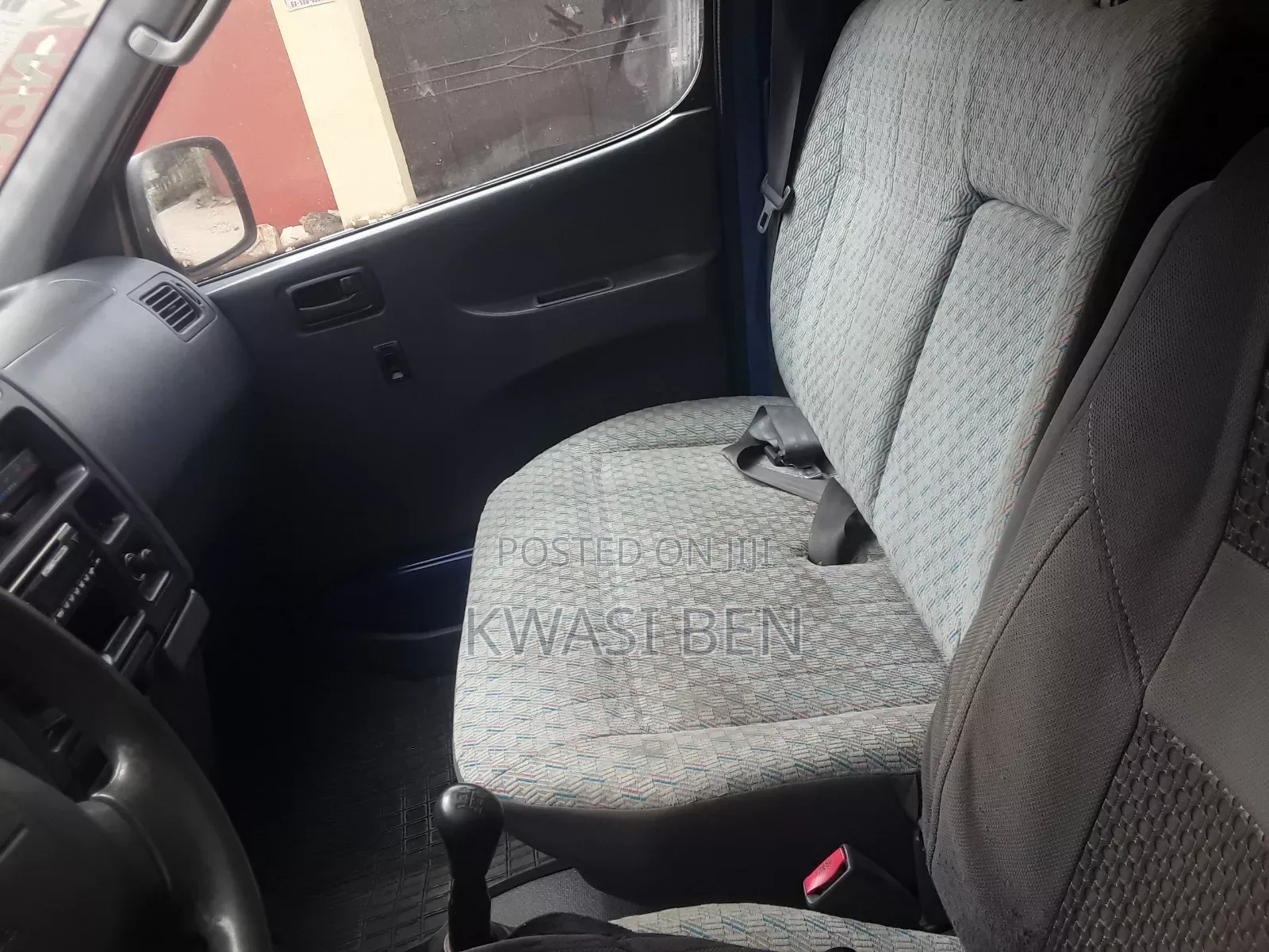 Toyota HiAce 2008 Blue