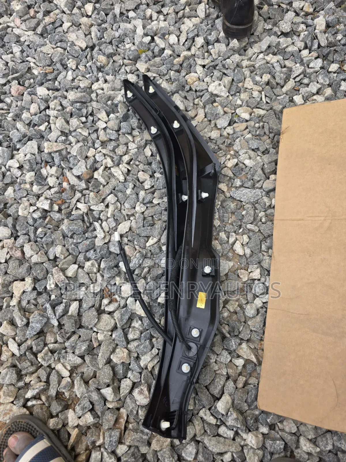 2023 Honda CRV Tailgate Right Pinch Sensor