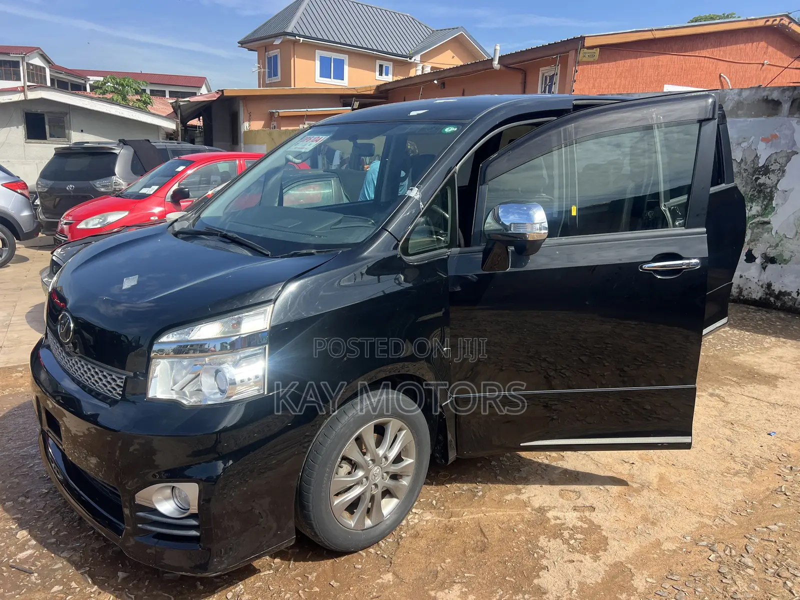Toyota Voxy 2013 Black