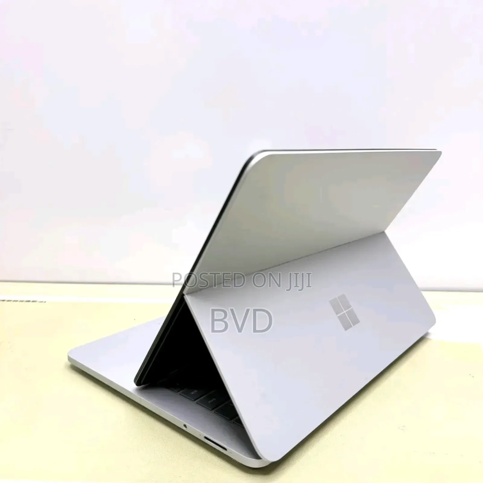 New Laptop Microsoft Surface Laptop Studio 2 32GB Intel Core i7 SSD 1T