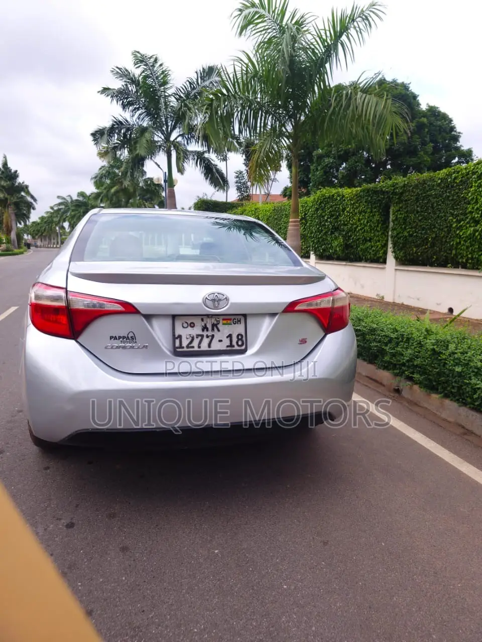 Toyota Corolla S 4dr Sedan (1.8L 4cyl CVT) 2016 Gray