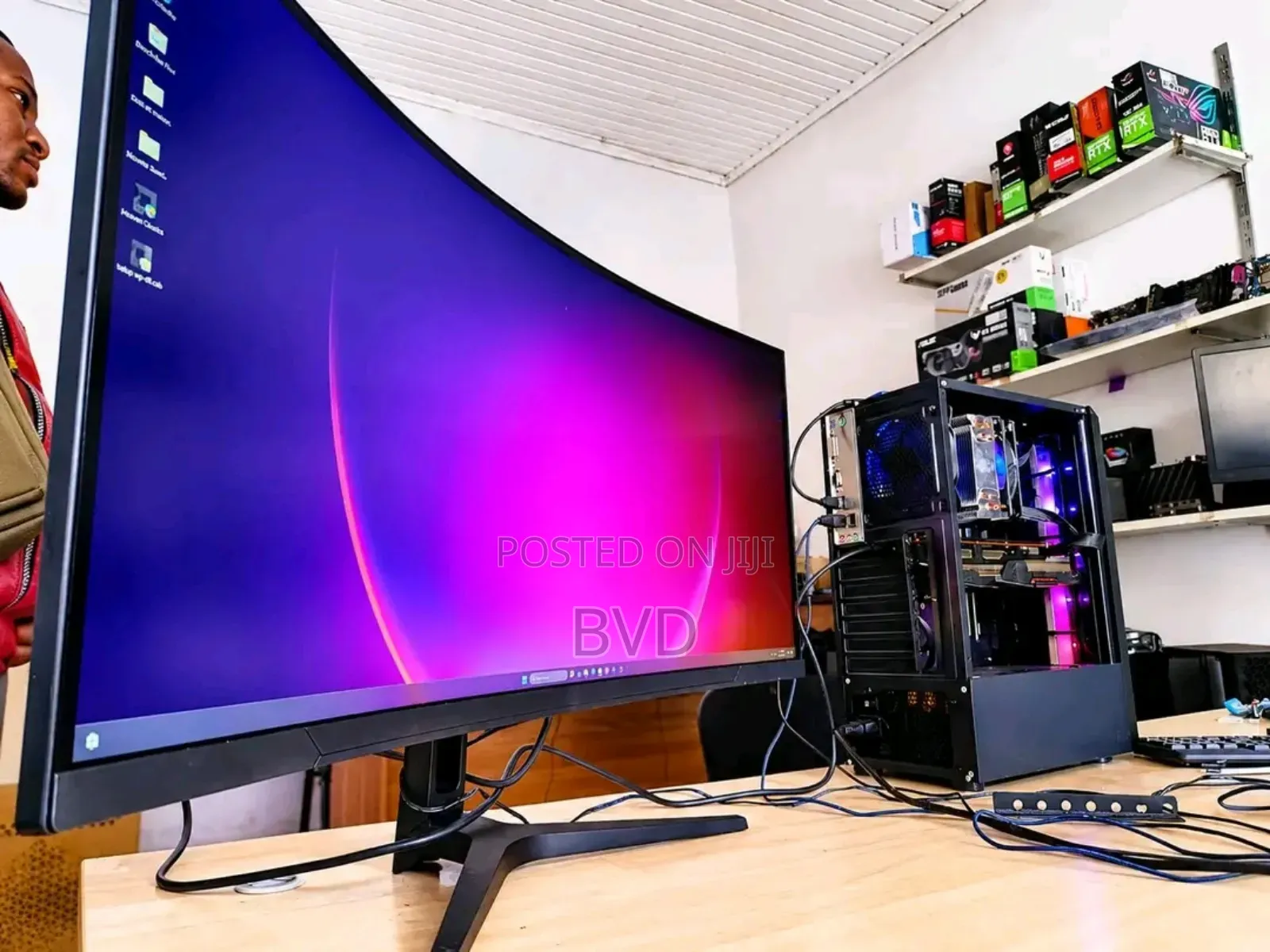 34nches Gaming Monitor