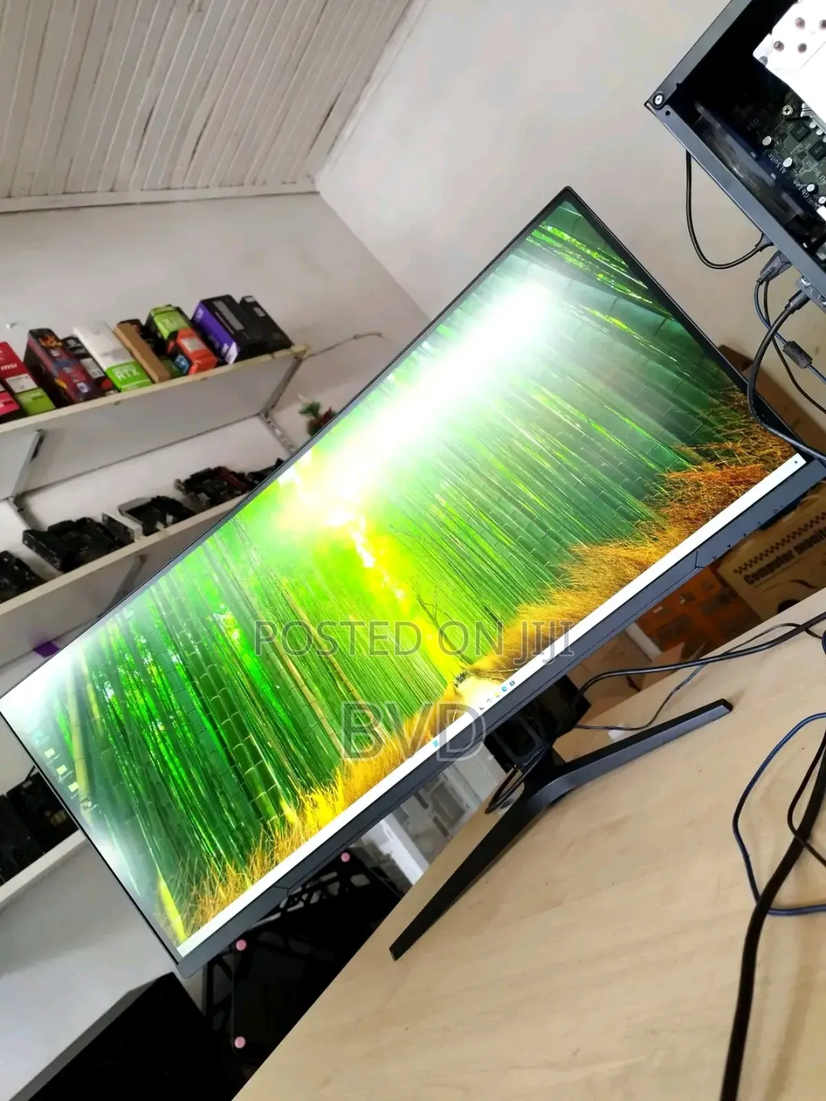 34nches Gaming Monitor