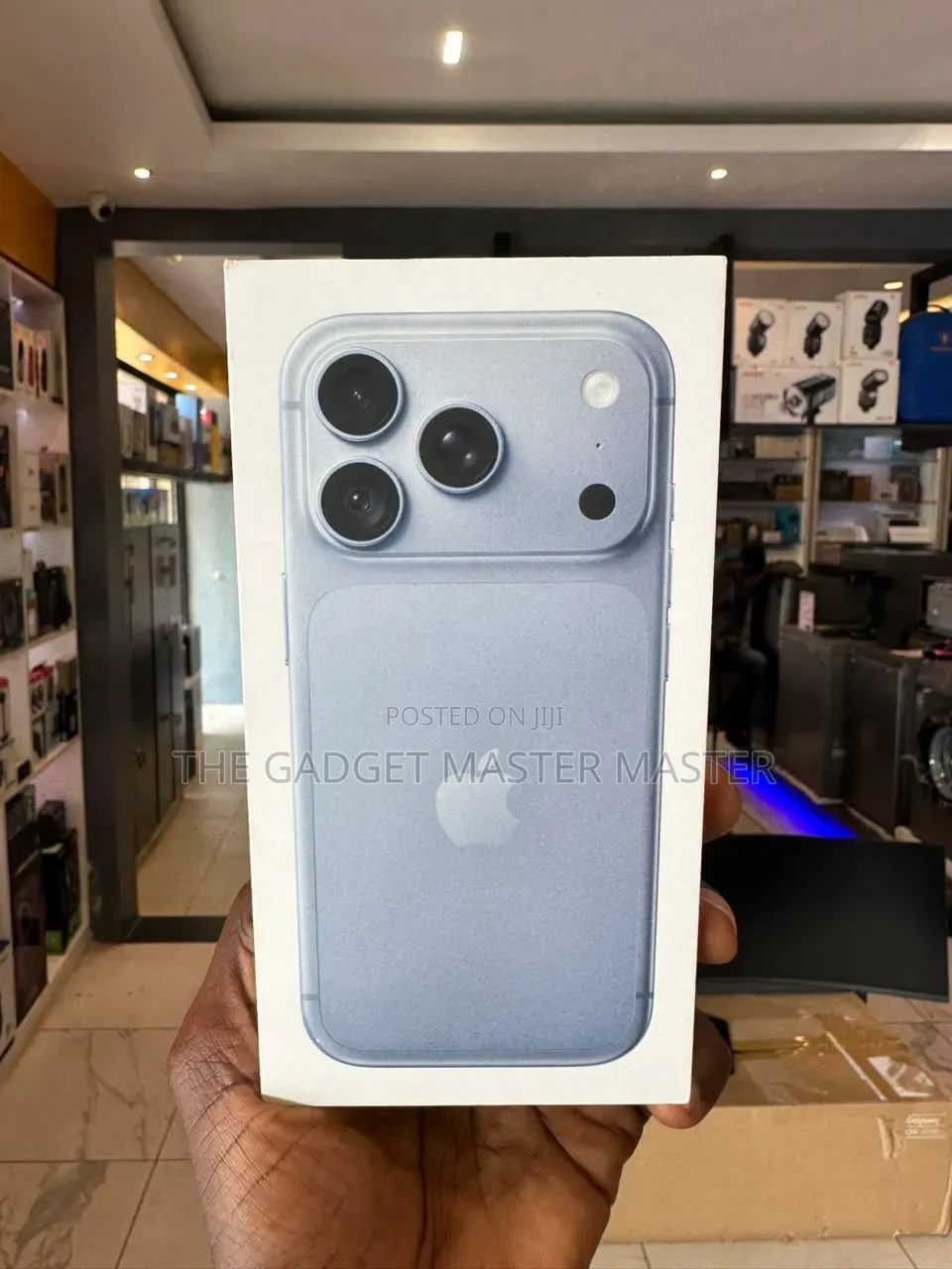 New Apple iPhone 18 Pro 256 GB Blue