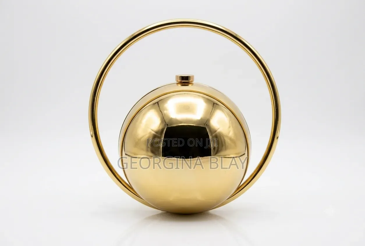 Ball Shaped Clutch