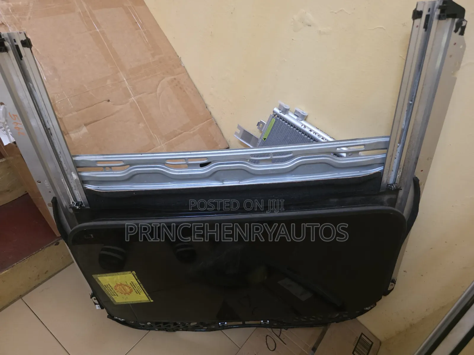 Honda CRV 2017-2026 /HRV 2023-2026 Sunroof Assembly