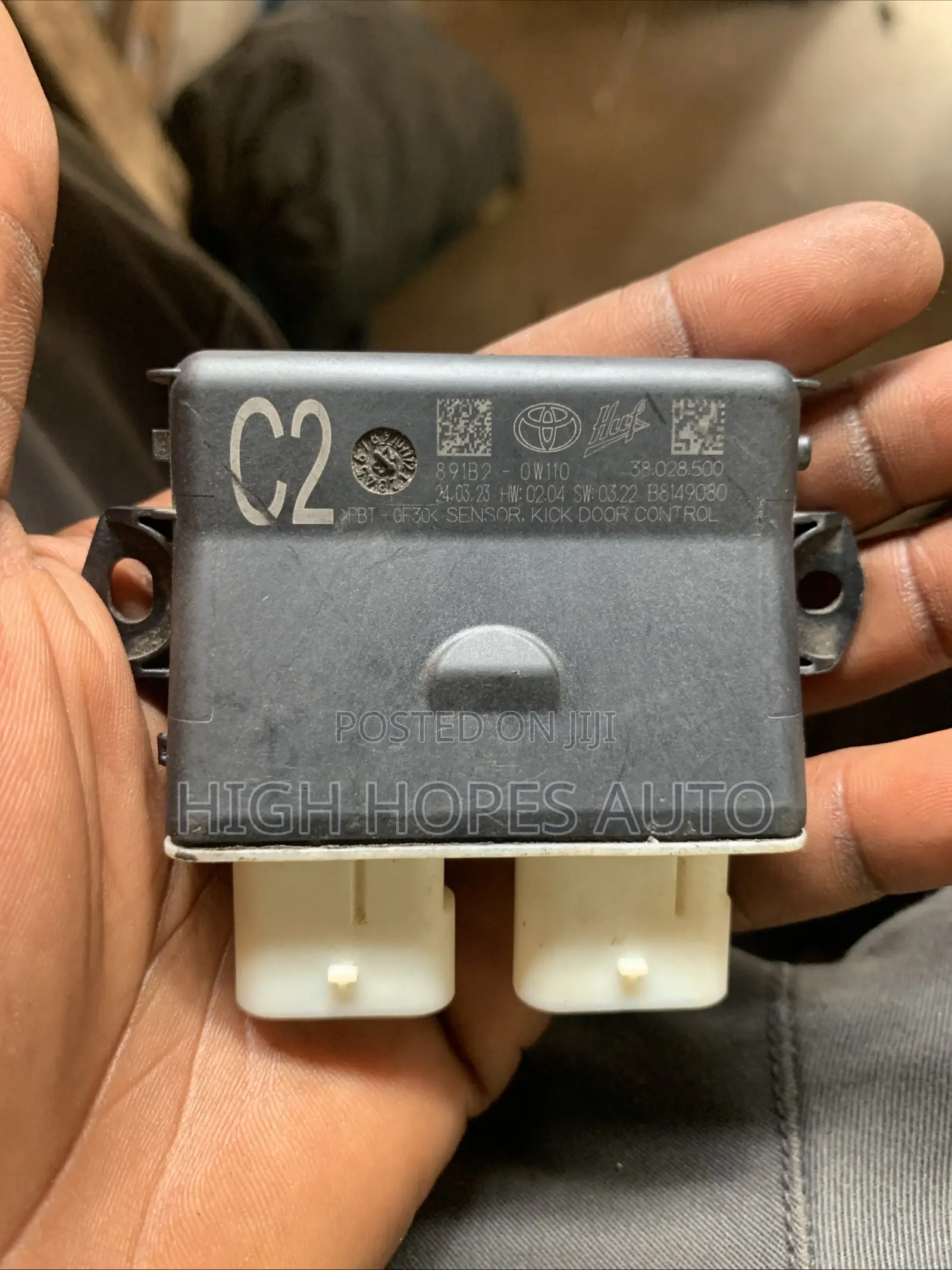 Toyota Highlander 2018-2023 Trunk Kick Sensor