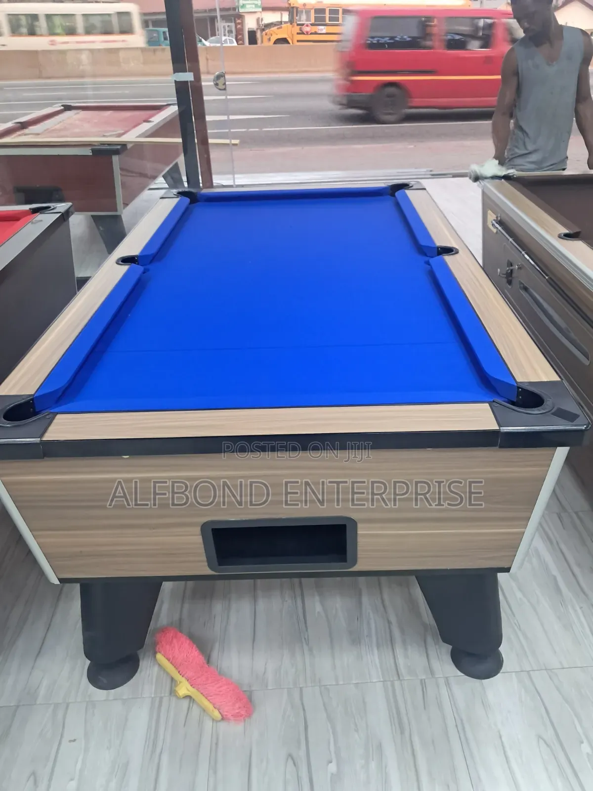 Snooker Pro Standard Pool Table - Coin Operated