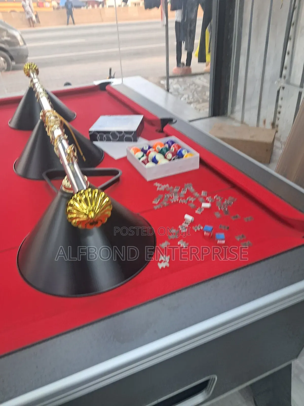 Snooker Pro Standard Pool Table - Coin Operated