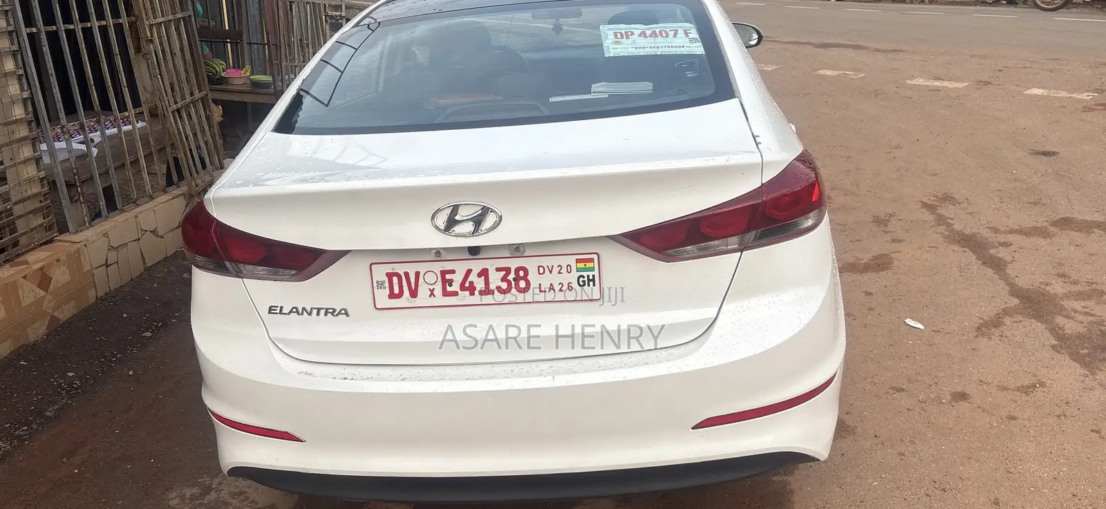 Hyundai Elantra 2017 White