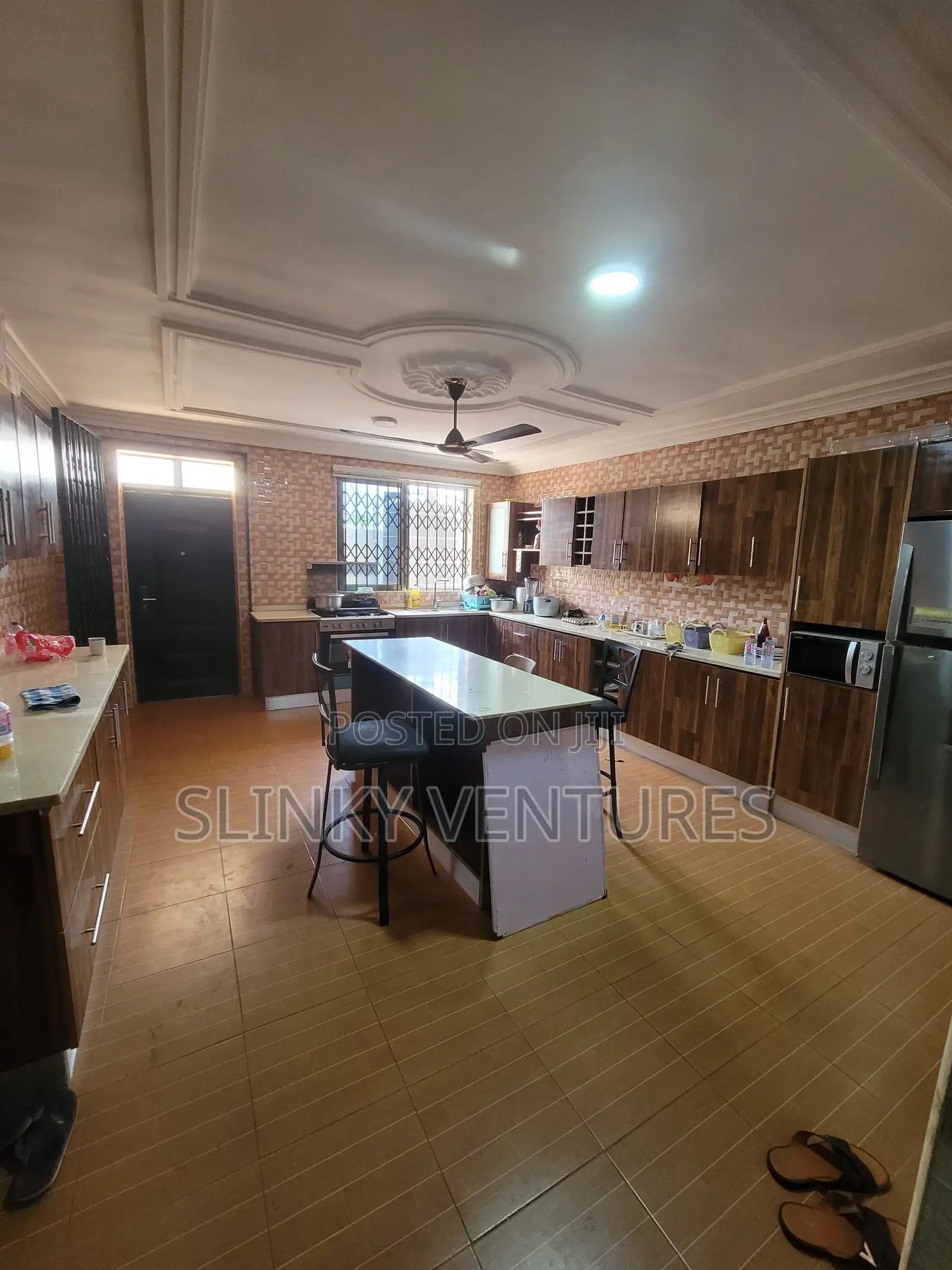 Furnished 6bdrm Mansion in Awutu Senya East Municipal for rent