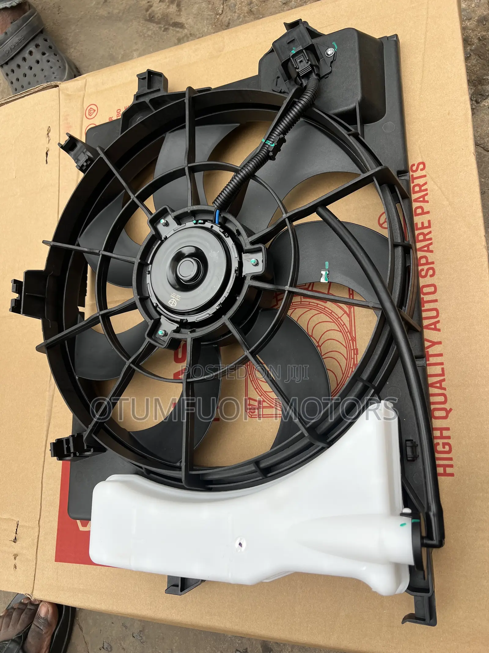 Hyundai Accent (Kia Rio) 2012 2013 2014 2015-2020 Fan