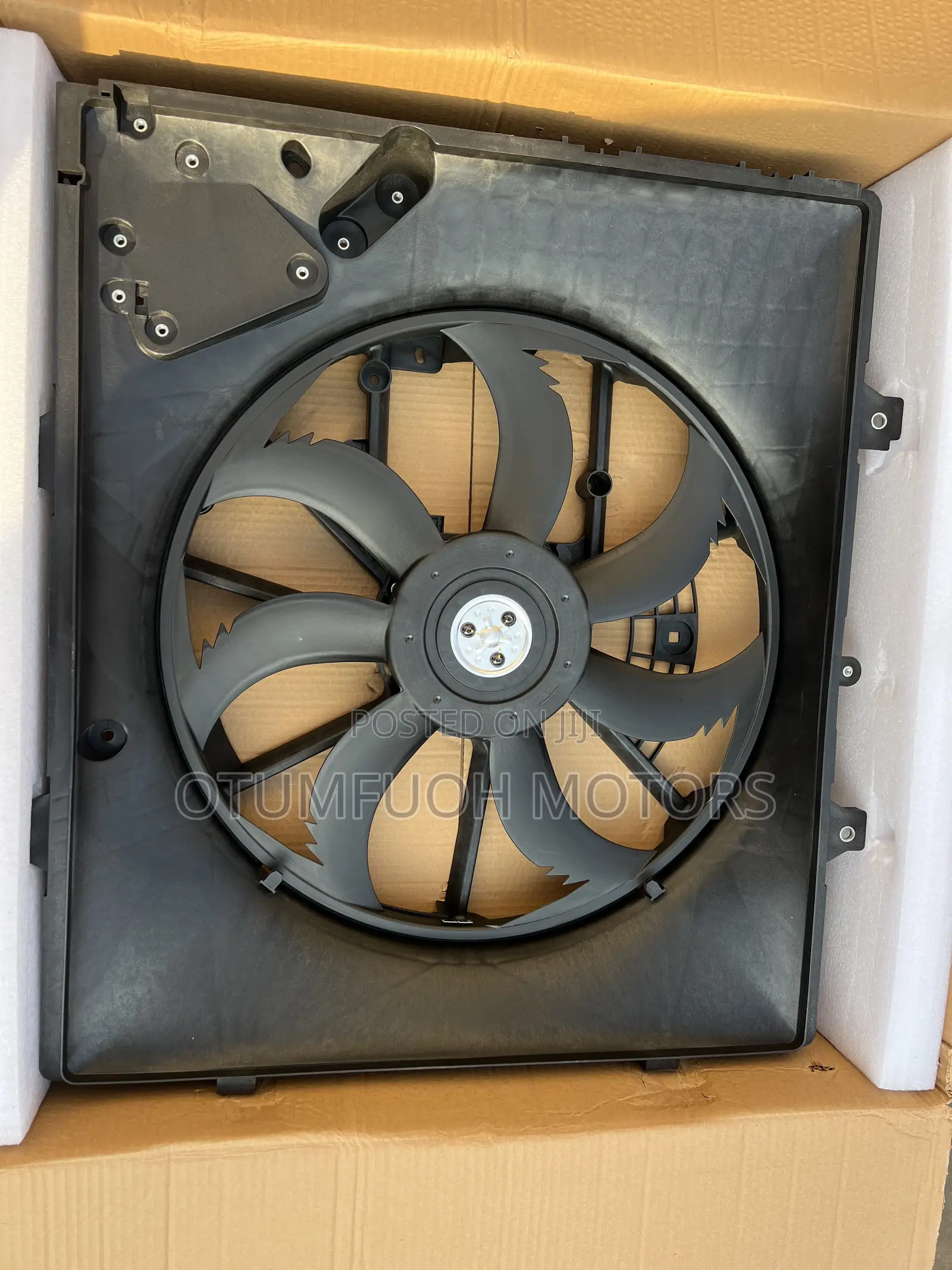 Toyota Tacoma 2023 2024 2025 2026 Fan