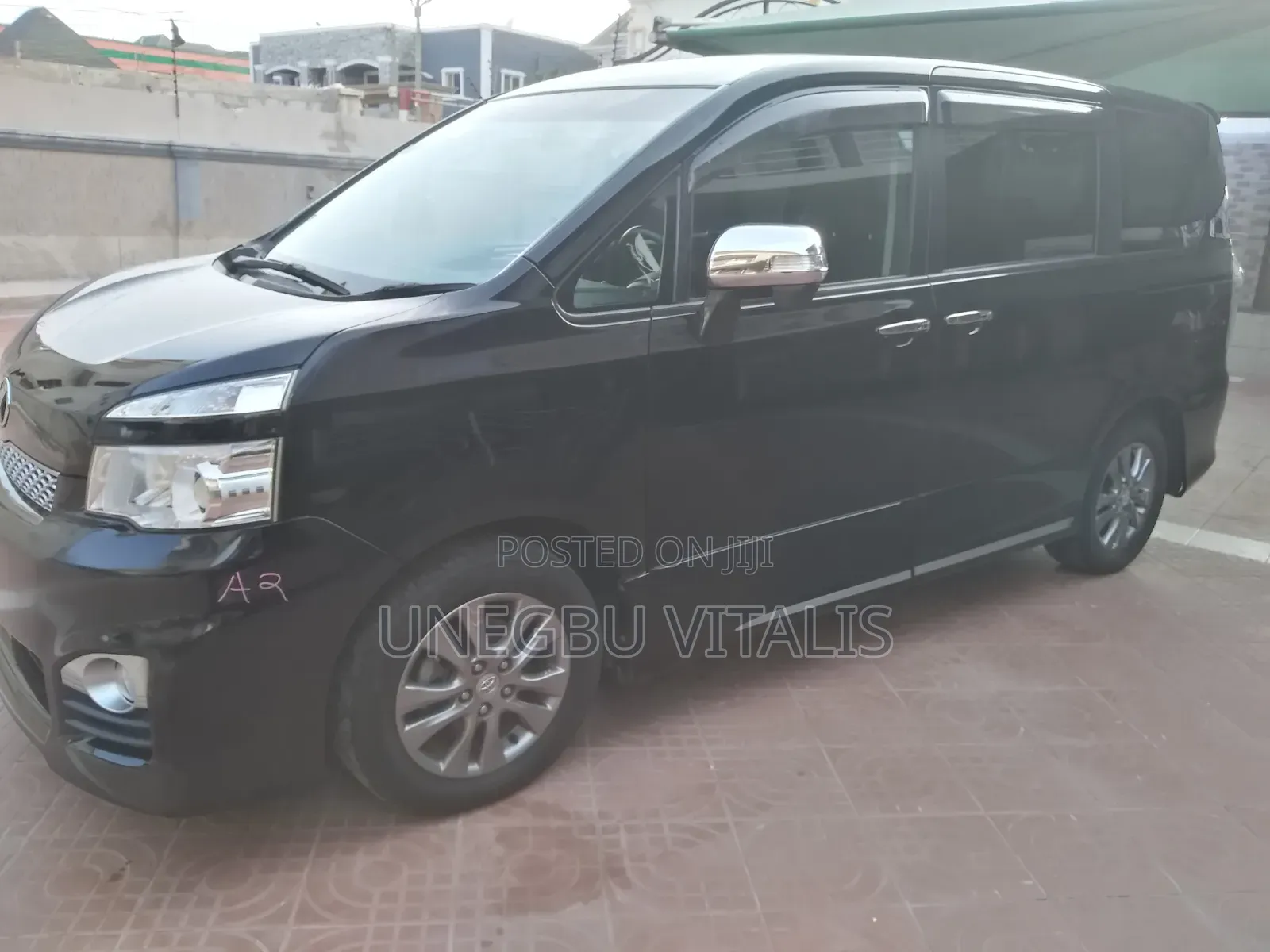 Toyota Voxy V 2WD 8-Seater 2012 Black