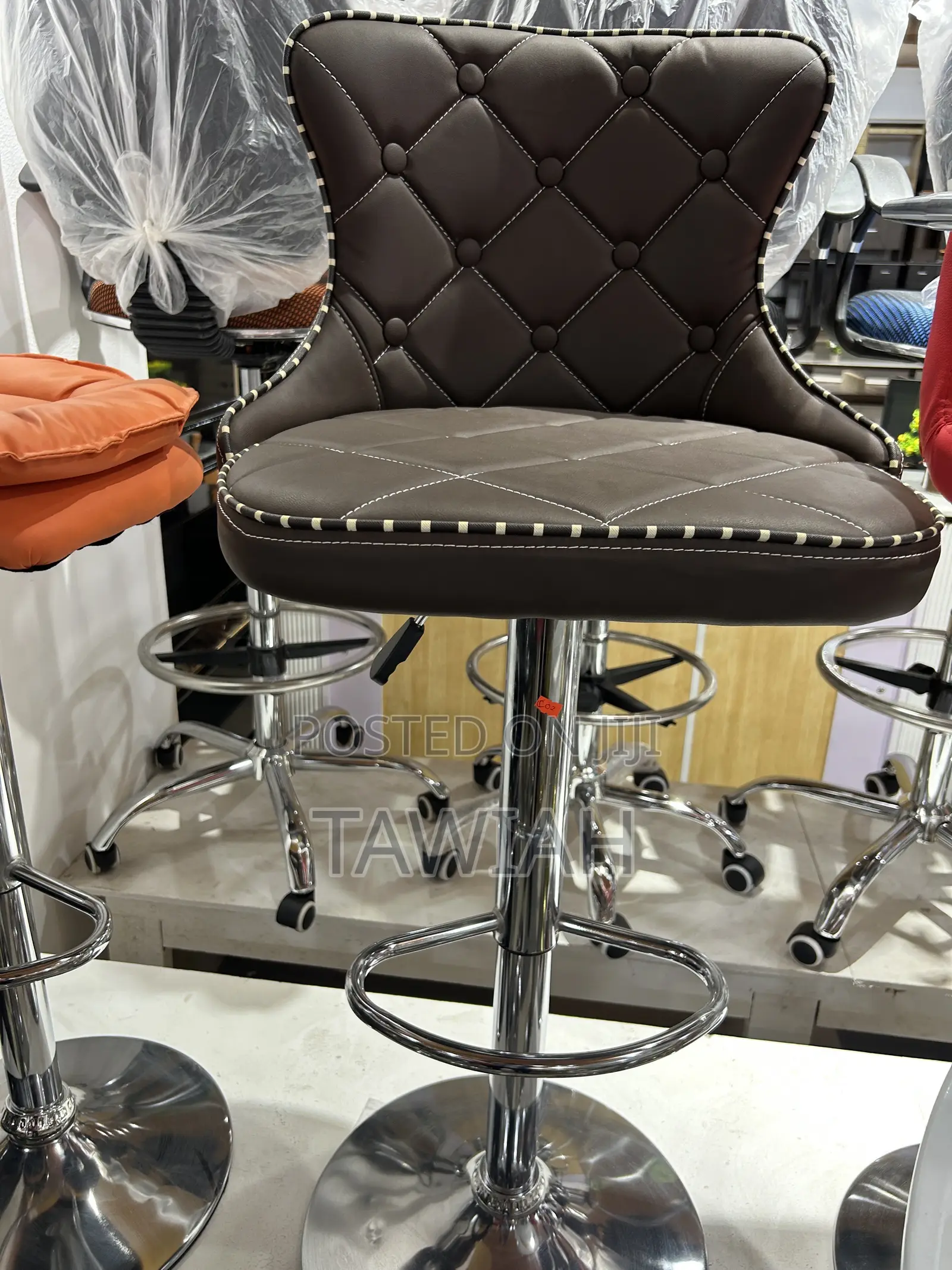 Bar Stool 360 Swivel
