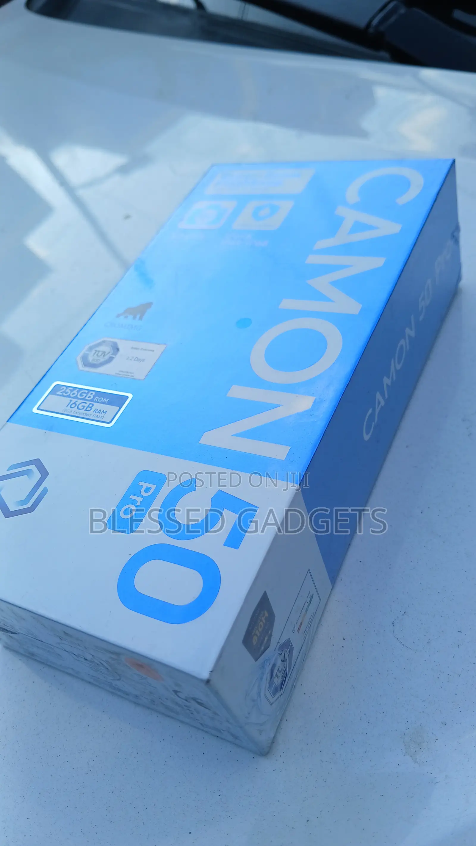 New Tecno Camon 50 Pro 256 GB Gold