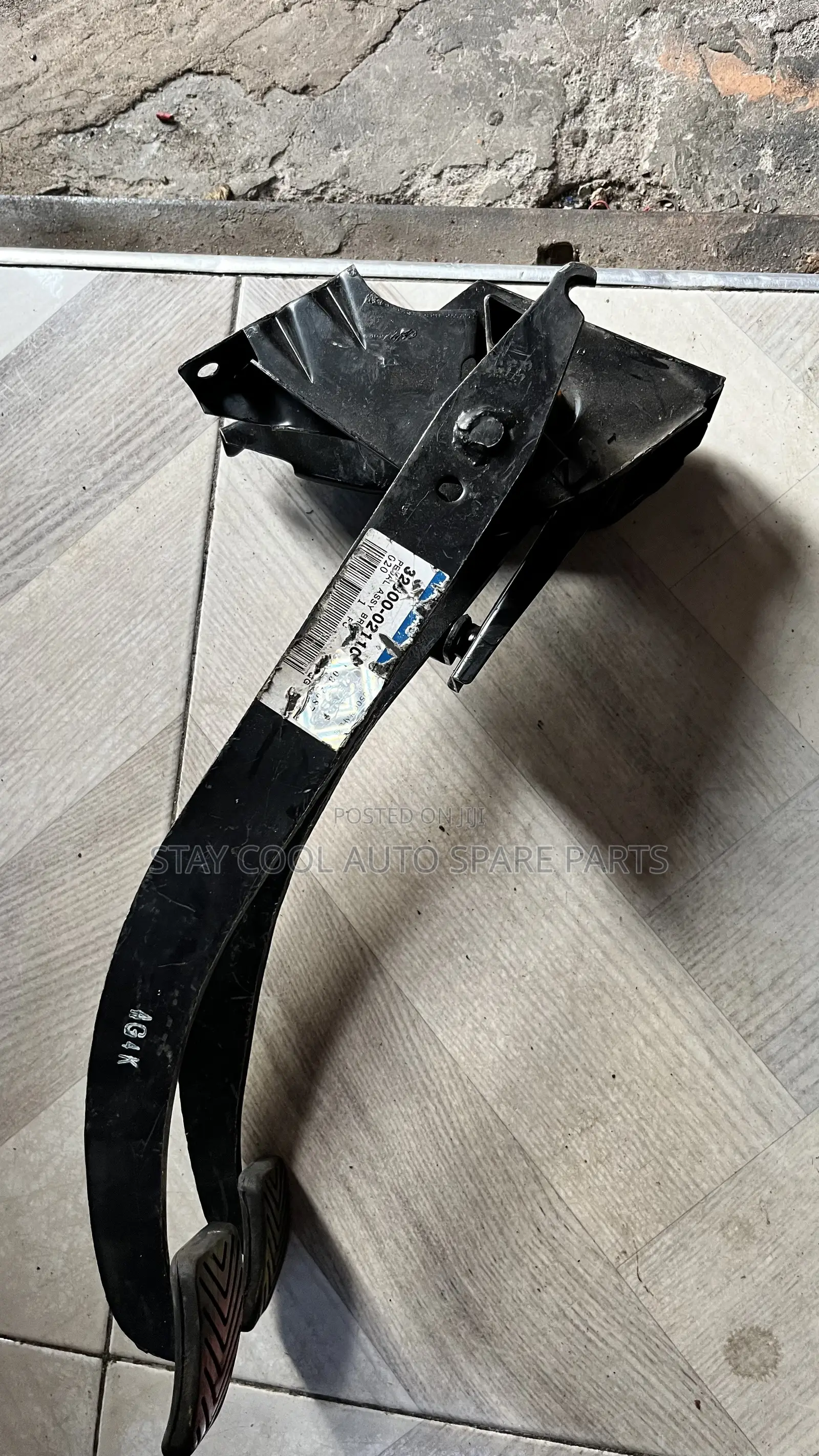 Hyundai Atos Clutch and Brake Pedal