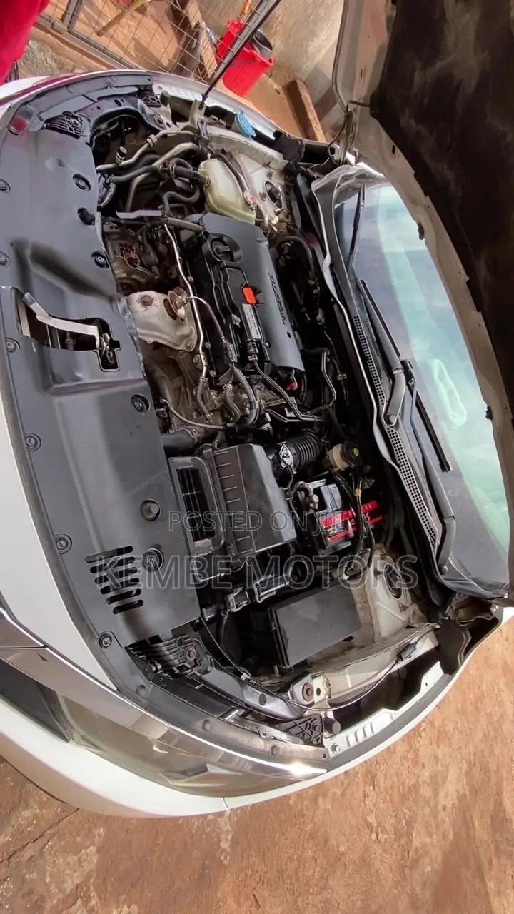 Nissan X-Trail 2012 Brown