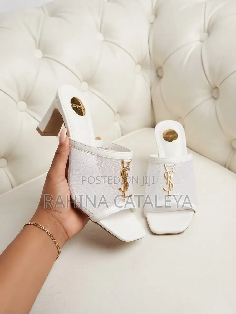 Ladies Classic Shoe