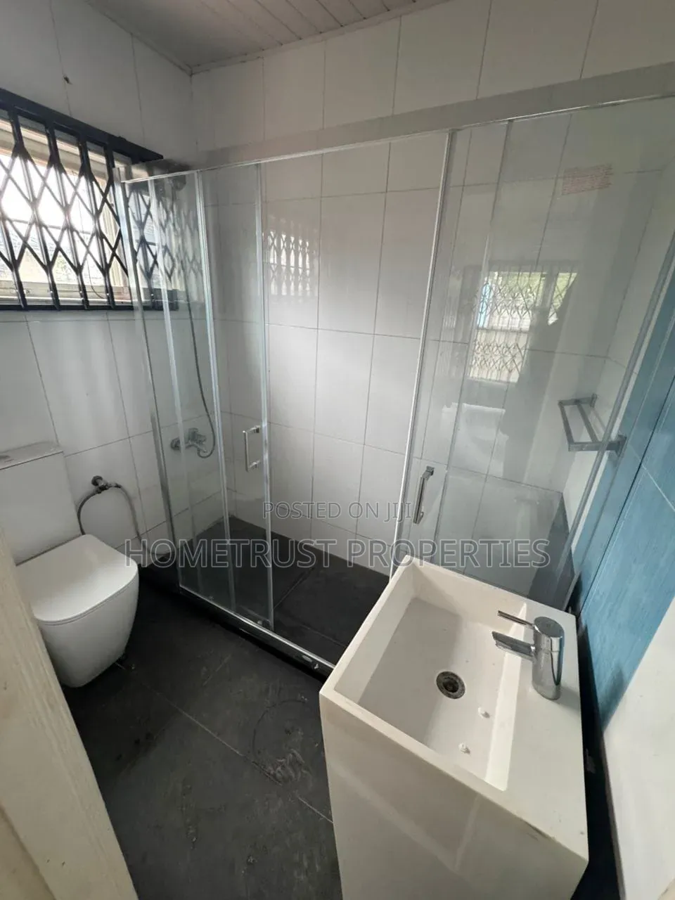 Furnished 2bdrm House in East Legon, Boundary Road Area for rent