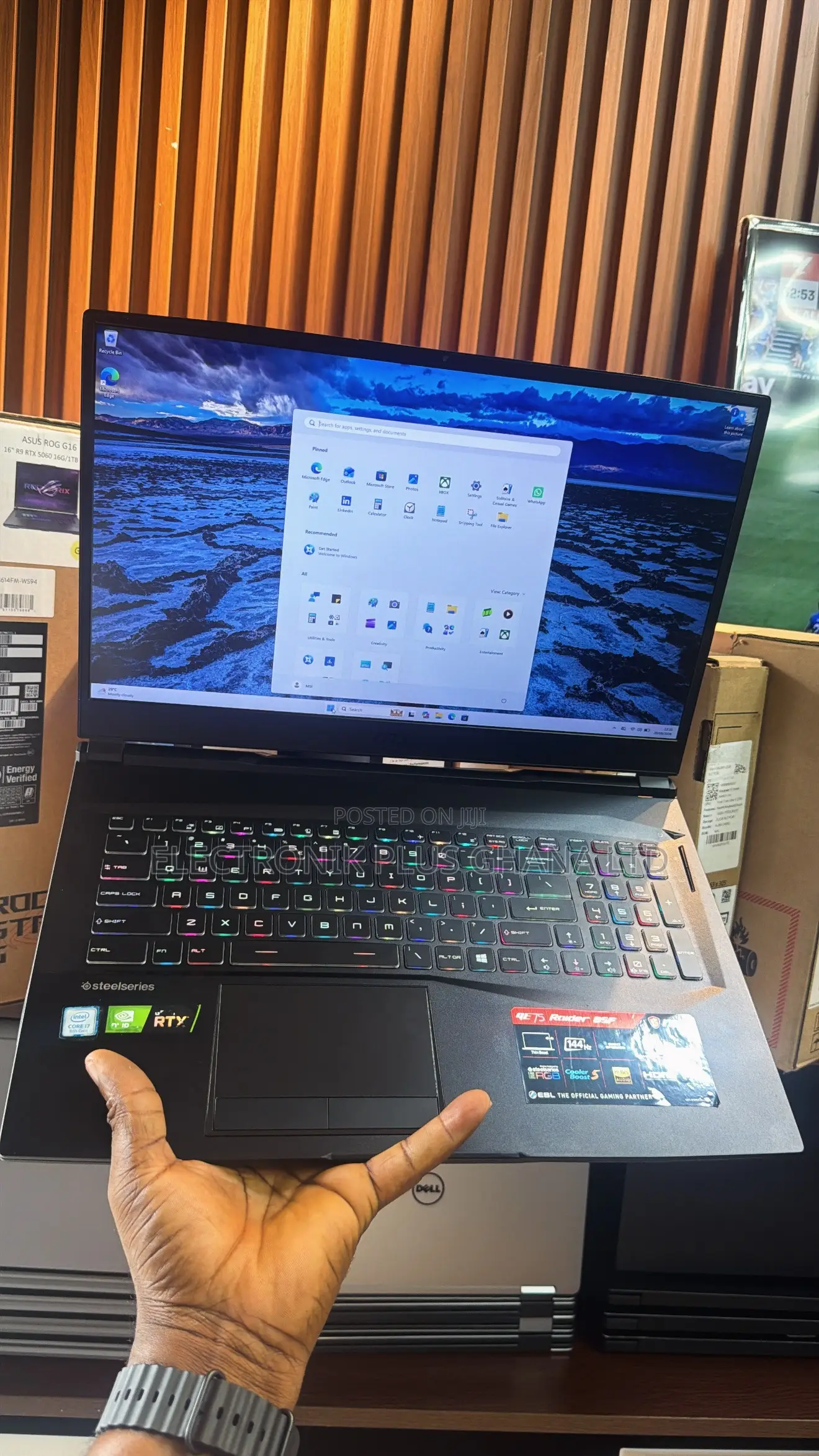 Laptop MSI GE75 Raider 10SE 16GB Intel Core i7 HDD+SSD 1T