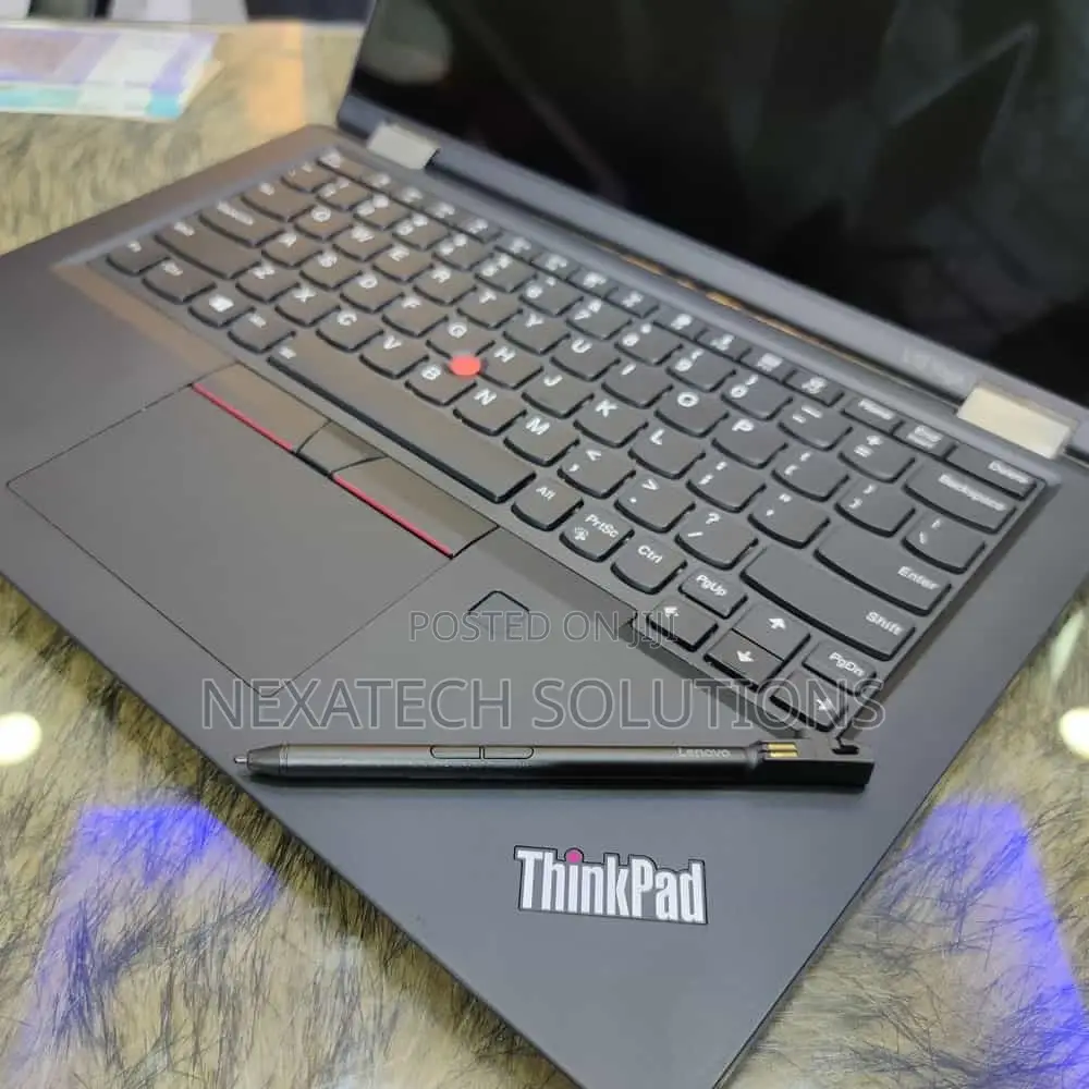 Laptop Lenovo ThinkPad L13 Yoga 8GB Intel Core i5 SSD 256GB