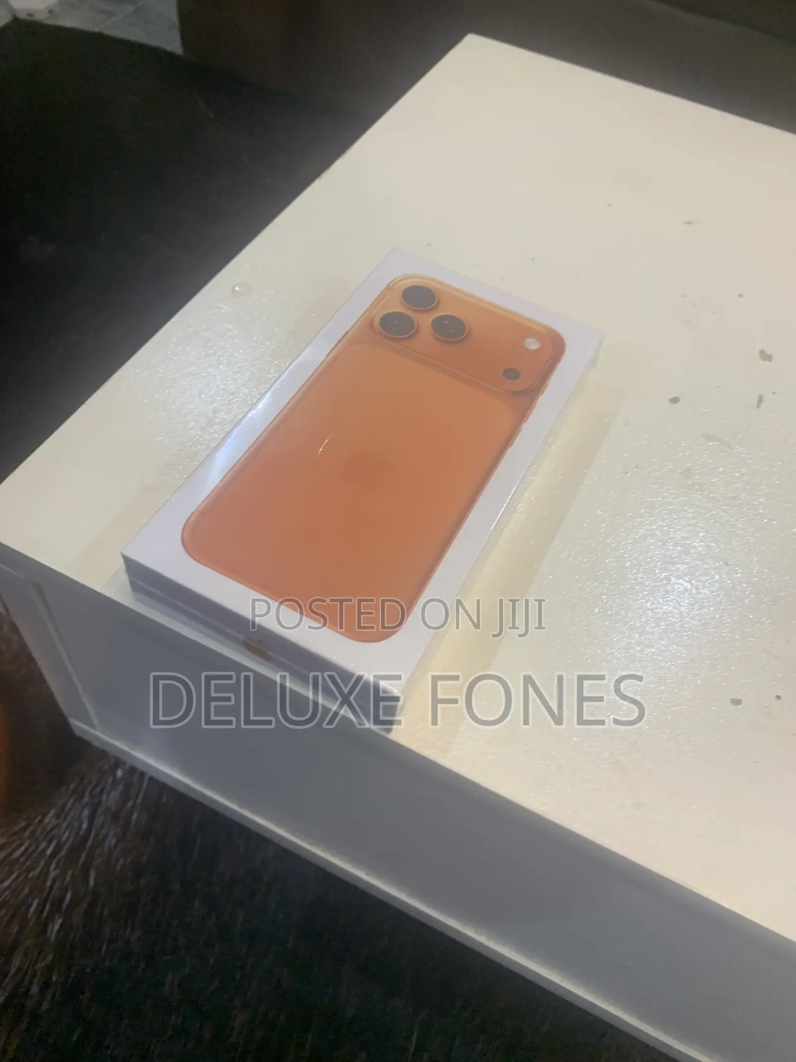 New Apple iPhone 17 Pro Max 1 TB Orange