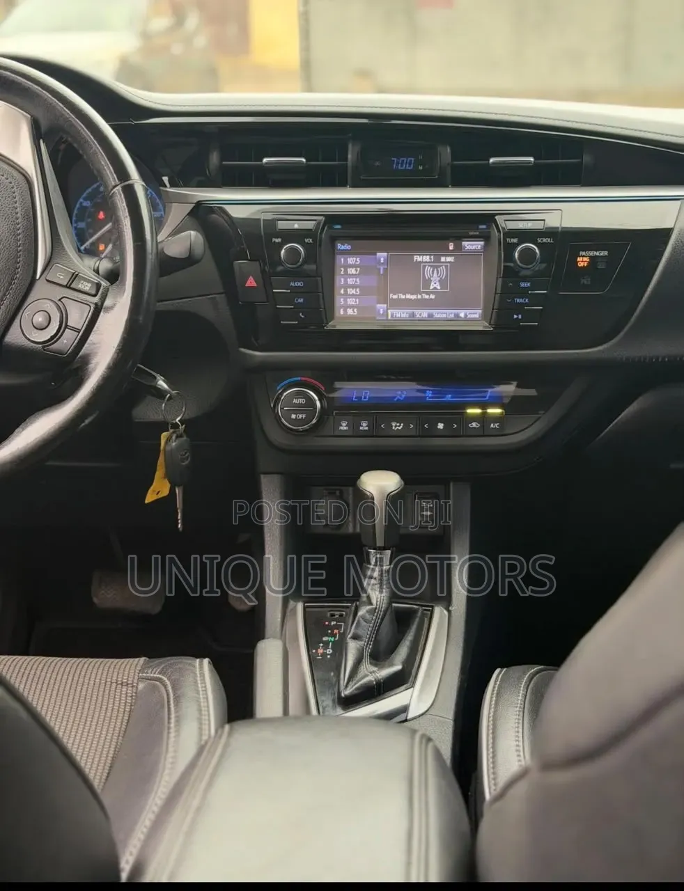 Toyota Corolla 2016 Black