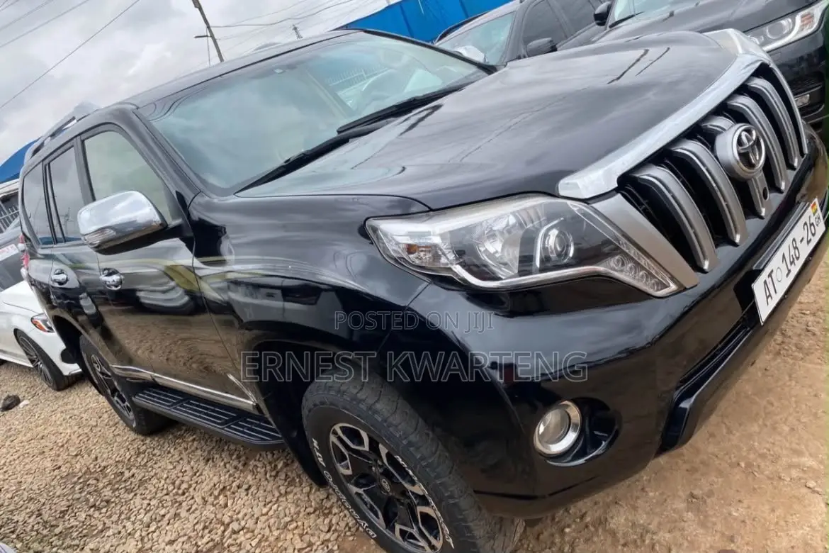 Toyota Land Cruiser Prado 2013 Silver