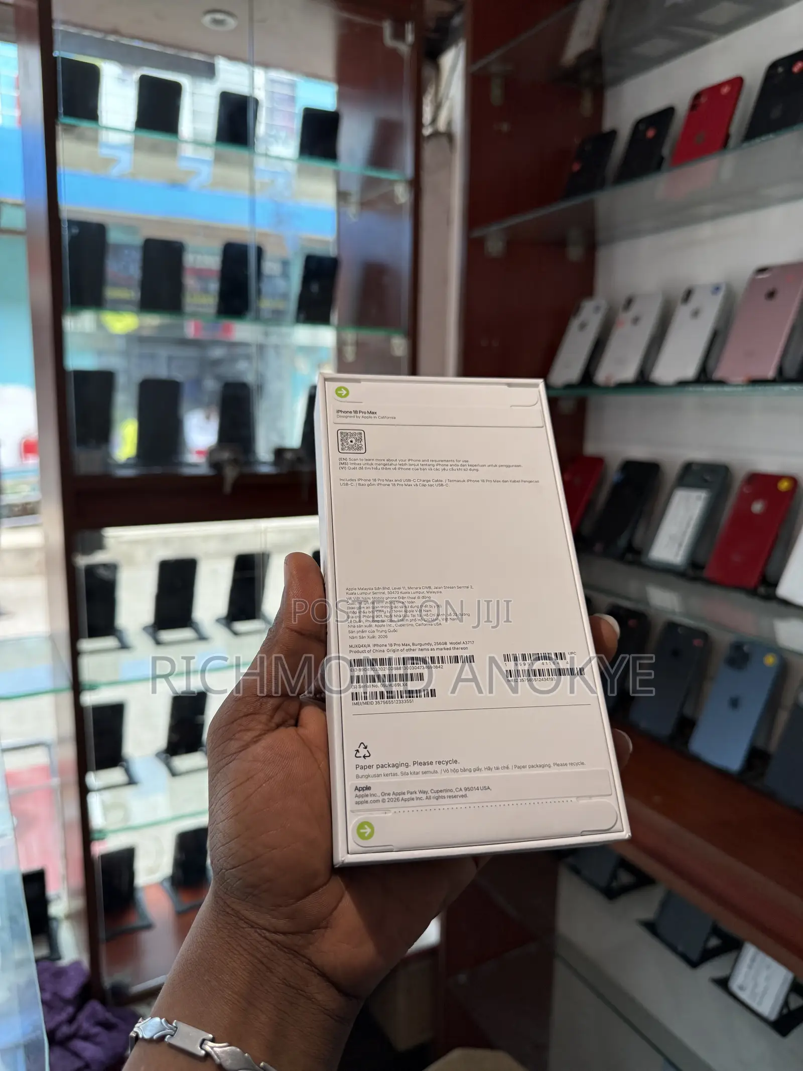 New Apple iPhone 18 Pro Max 256 GB Red