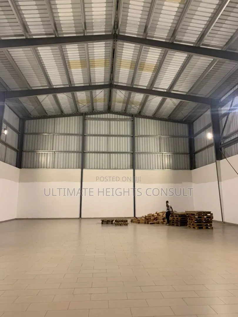Warehouse 575 Square Meters for Rent at West Legon