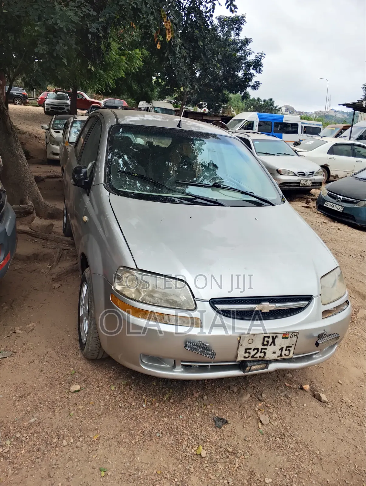 Chevrolet Aveo 2011 Silver