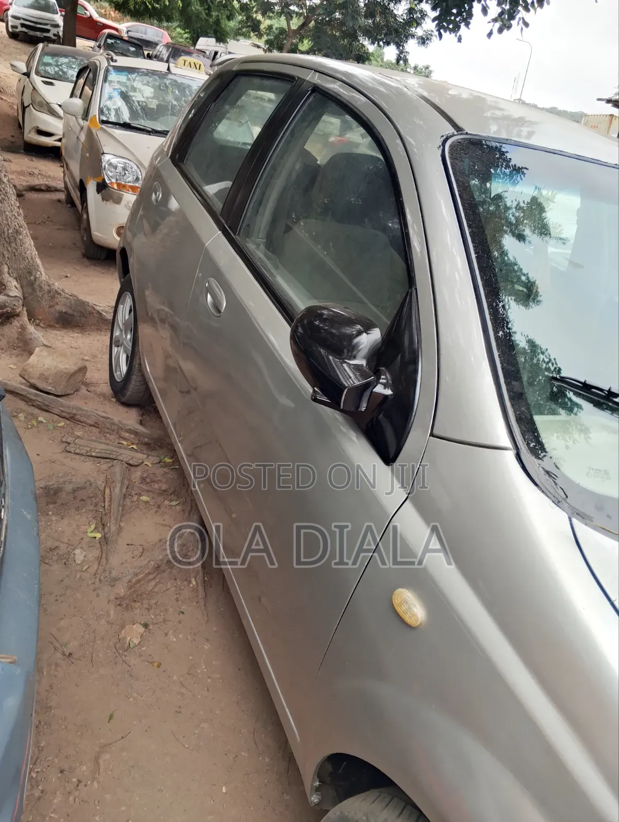 Chevrolet Aveo 2011 Silver
