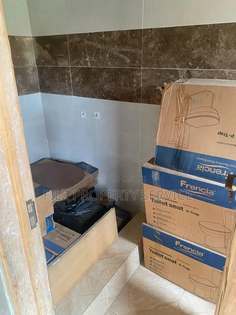 4bdrm House in Abgoba, School Park Area for rent