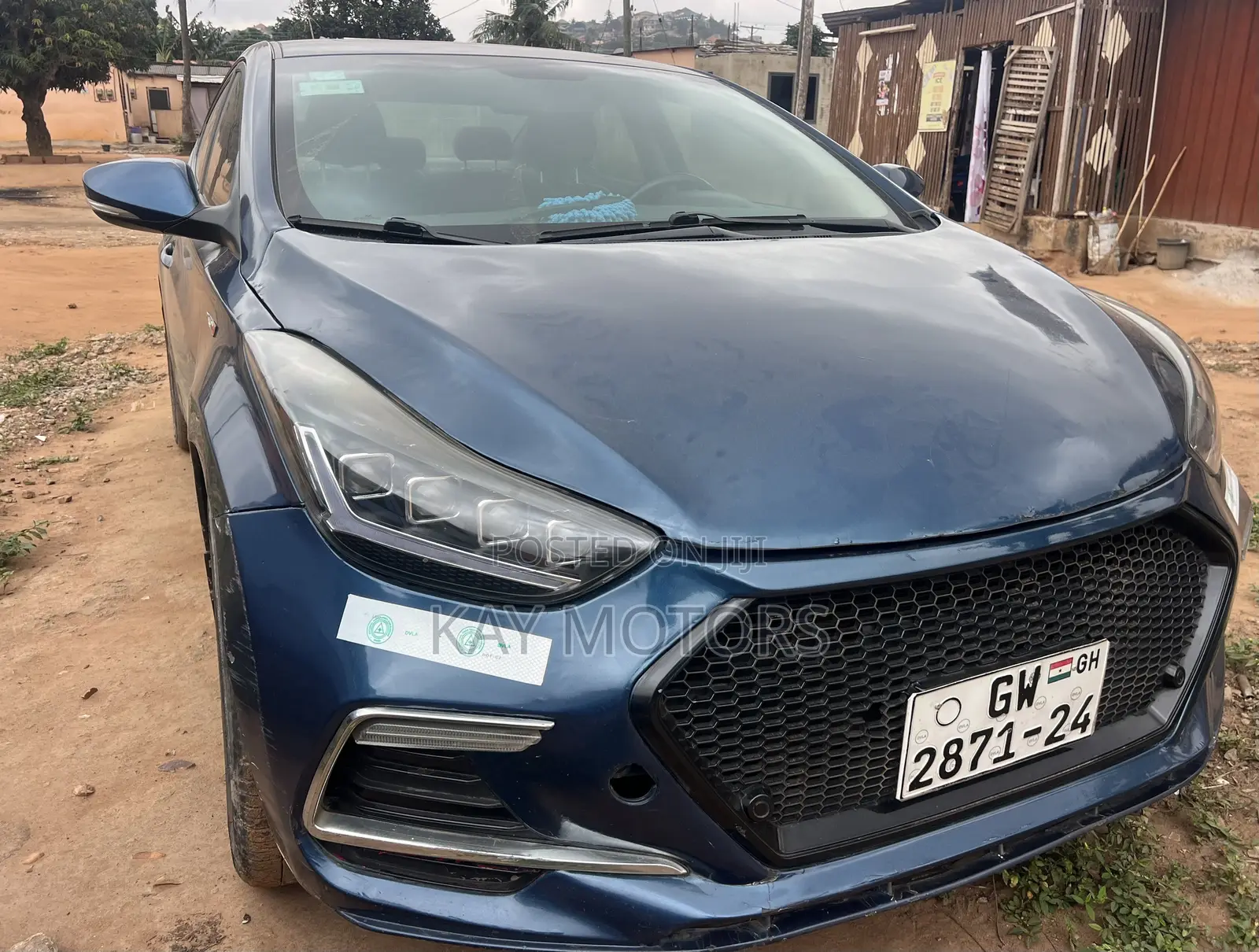 Hyundai Elantra Limited Sedan FWD (1.8L 4cyl 6A) 2013 Blue