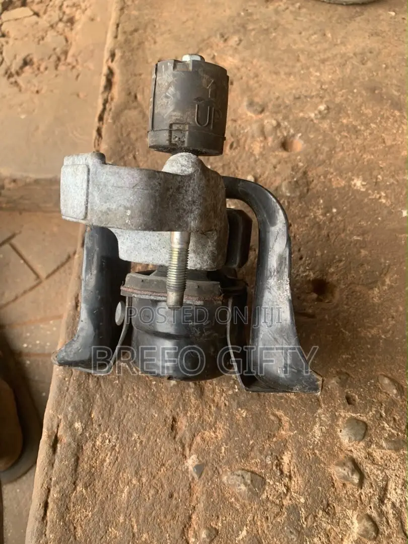 Engine Mount/Engine Seat