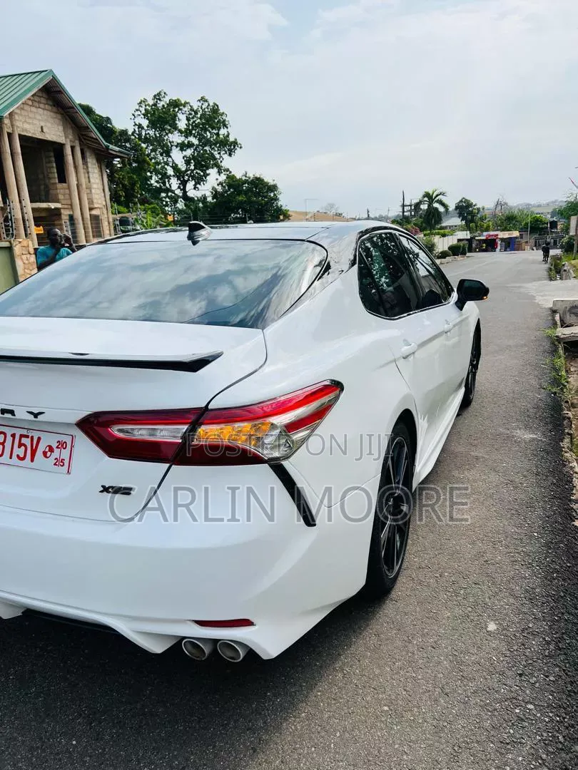 Toyota Camry 2020 White