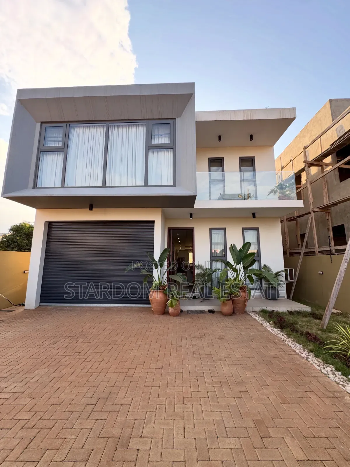Furnished 4bdrm Duplex in Adenta, Barrier for rent