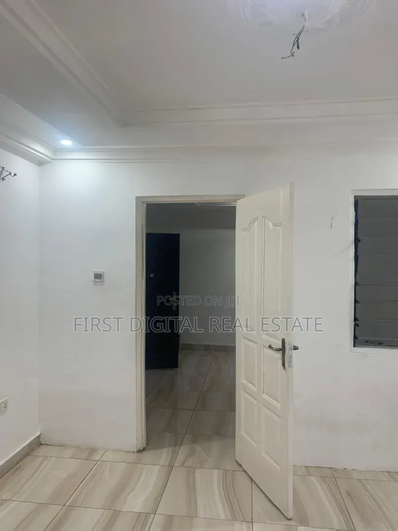 1bdrm Apartment in First Digital Real, Commandos for rent
