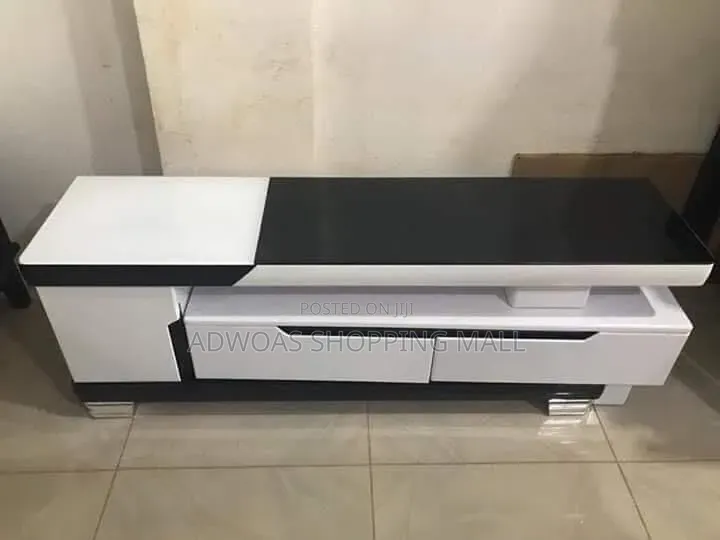 Center Table With TV Console Ser