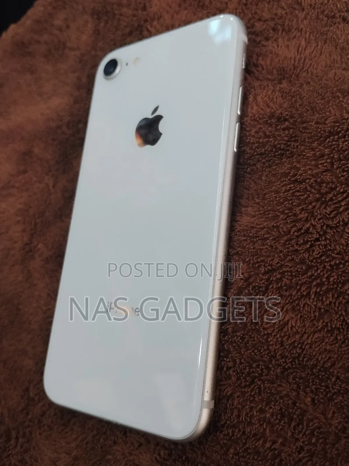 Apple iPhone 8 64 GB White