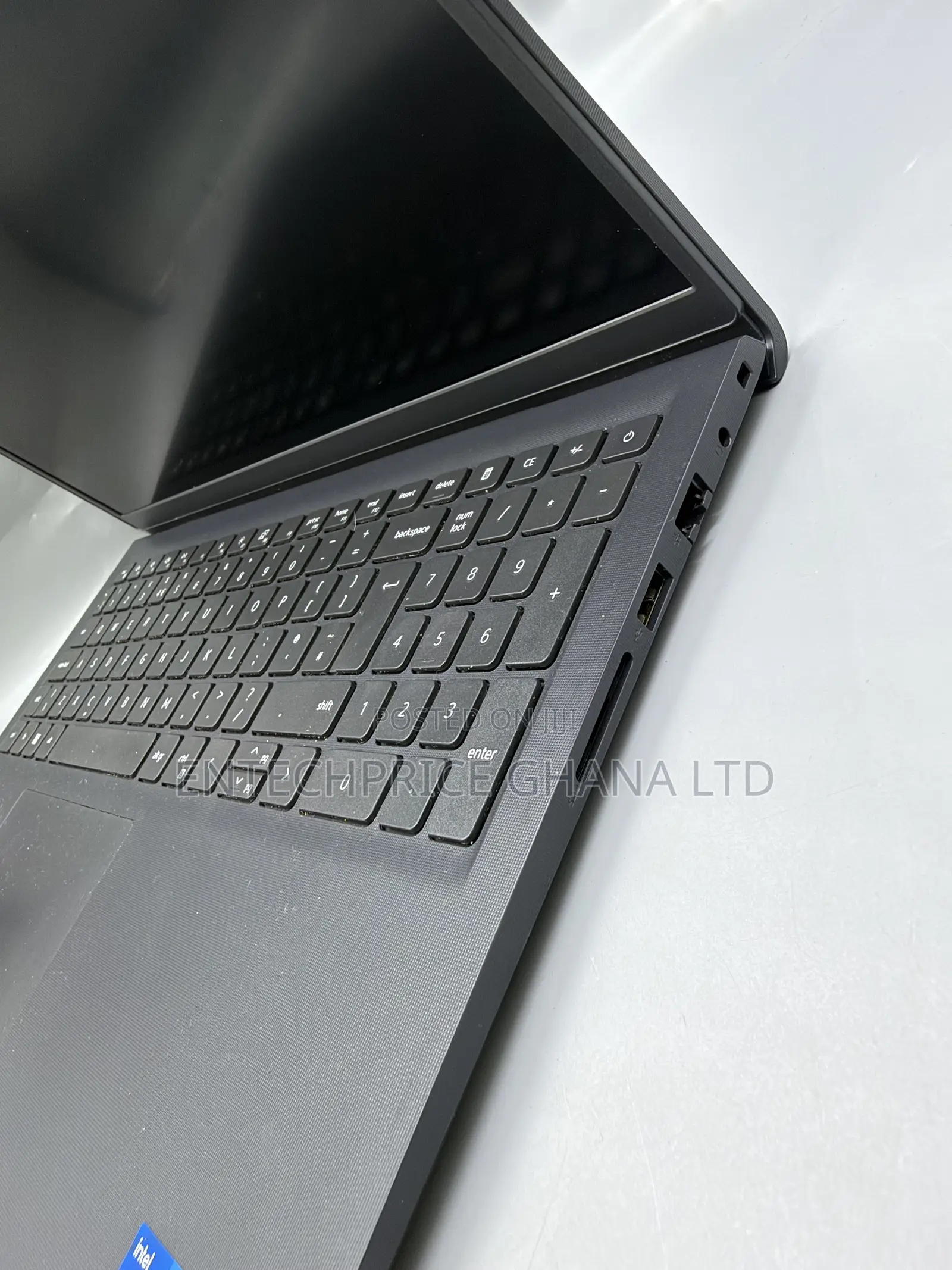 Laptop Dell Vostro 15 3510 8GB Intel Core i5 SSD 256GB