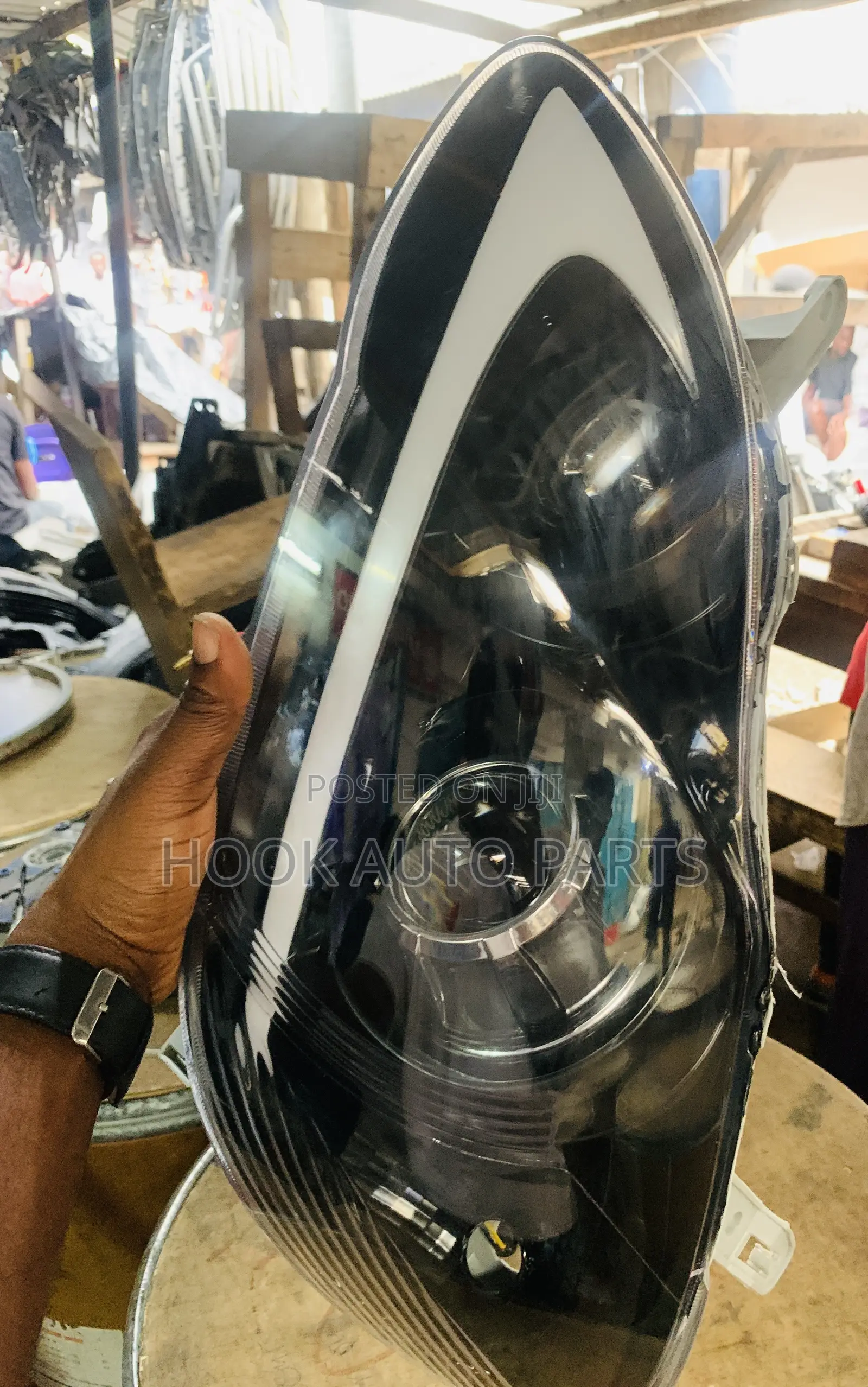Toyota Corolla 2004,2005,2006,2007,2008,2009 LED/Touring Headlight