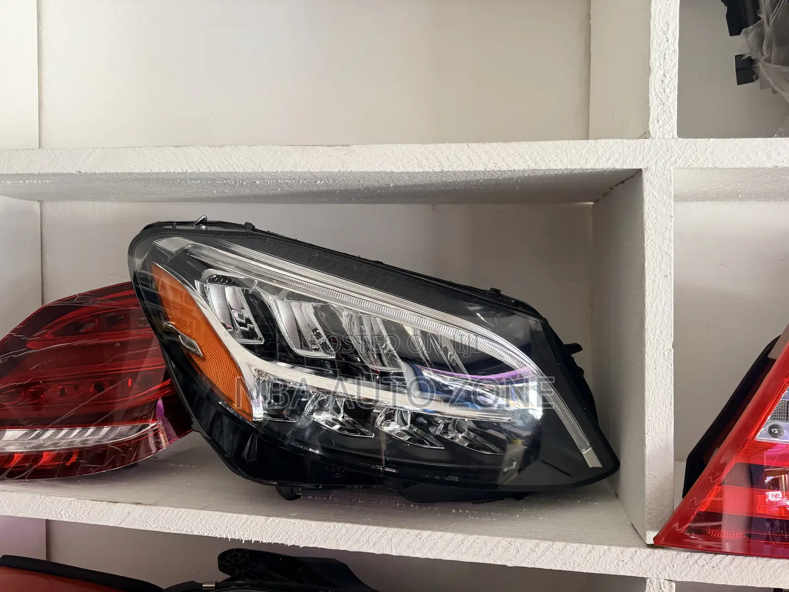 Mercedes Benz C- Class (W205) C63 AMG Head Light Pair With Charge
