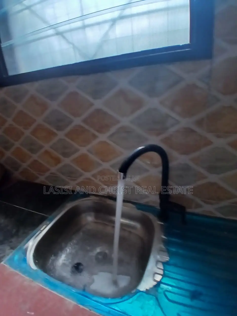 1bdrm Apartment in Lasisi And Christ, Amasaman for rent