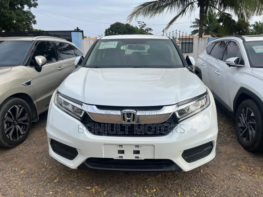 Honda Avancier 2017 White