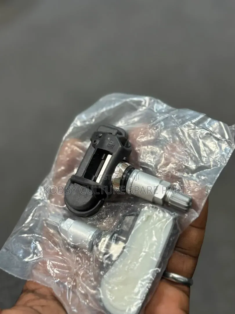 Original Mercedes-Benz Tyre Pressure Sensor Available for All Cars