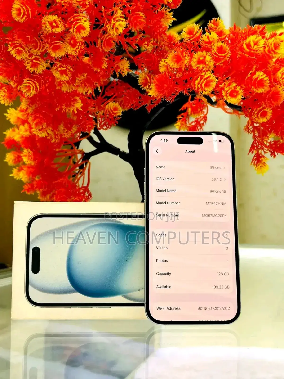 New Apple iPhone 15 128 GB Silver