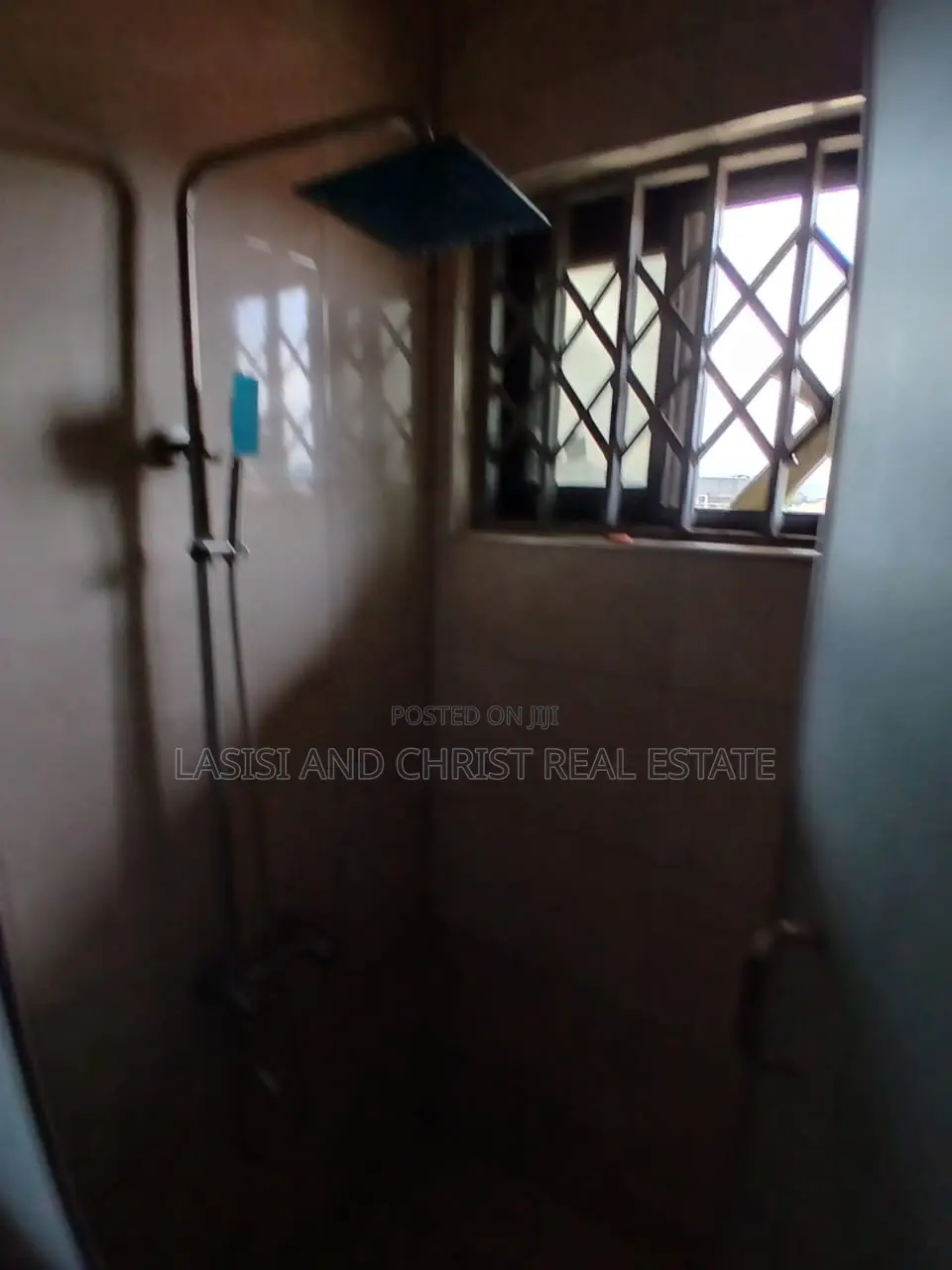 2bdrm Apartment in Lasisi And Christ, Amasaman for rent